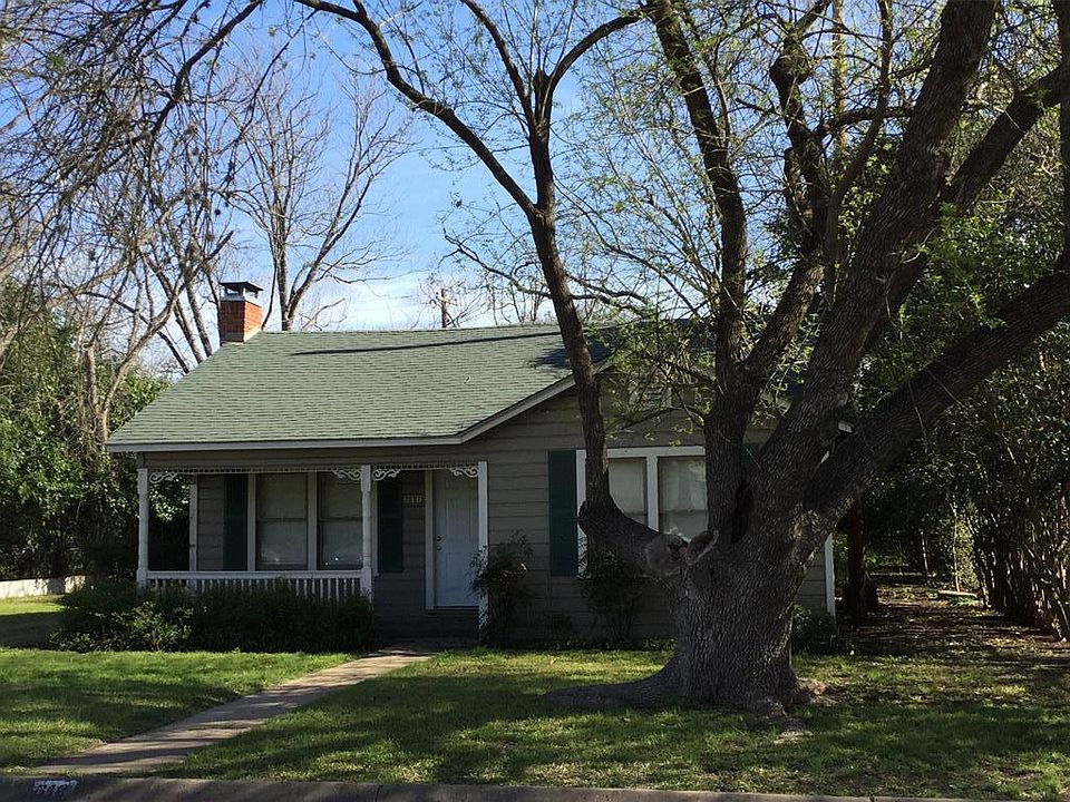 1st image of 618 Lois St #N