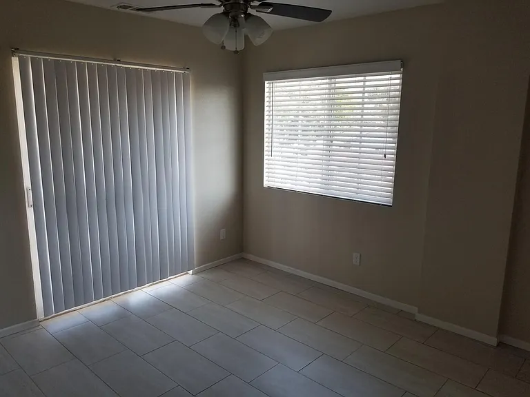 8471 Laurel Ave #401 — Photo 10
