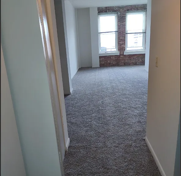 Marlboro Classic Apt & Redwood Square — Photo 55