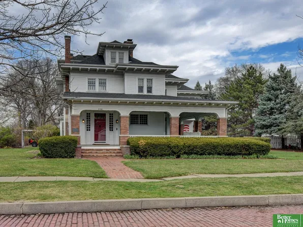 234 W 10th St, Fremont, NE 68025