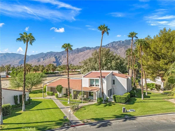 2521 N Whitewater Club Dr Unit D, Palm Springs, CA 92262