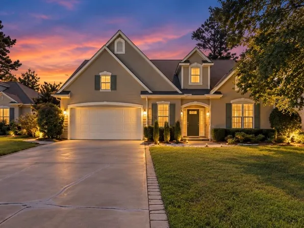 423 Blackberry Ln., Myrtle Beach, SC 29579