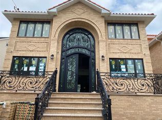 40-15 217, Bayside, NY 11361