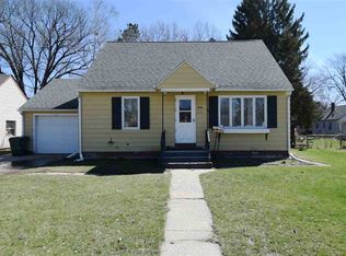 516 N Willow St, Reedsburg, WI 53959