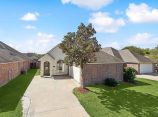 2544 Old Towne Rd, Zachary, LA 70791