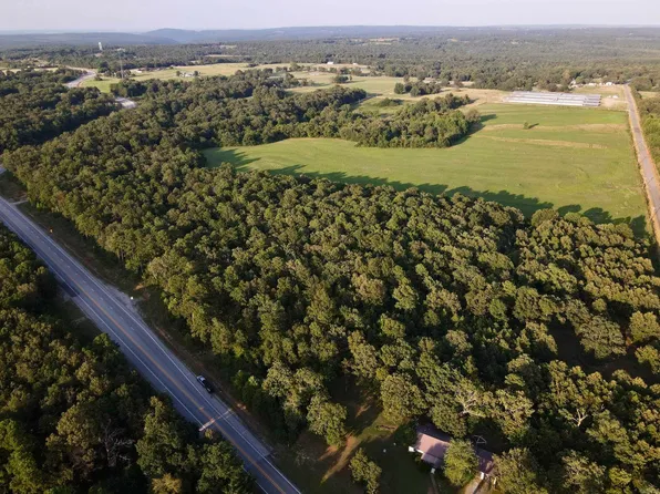 (undisclosed Address), Concord, AR 72523