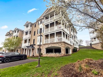 2518 Suncrest Vlg, Morgantown, WV, 26505