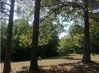 16221 Lakewood Dr, Sale Creek, TN 37373