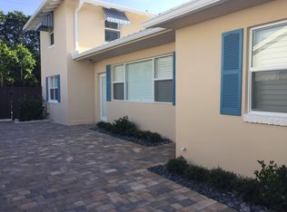 212 Pershing Way, West Palm Beach, FL 33401