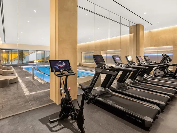 121 East 22nd Street image 16 of 22