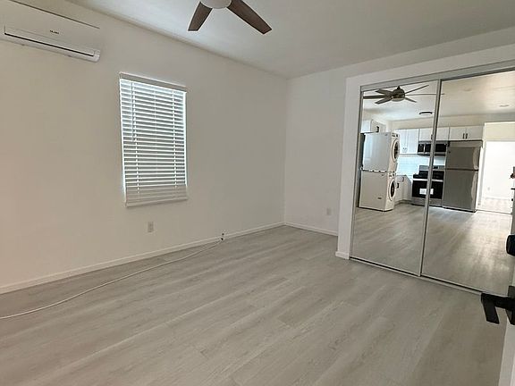 3rd image of 3215 W 18th St #3215