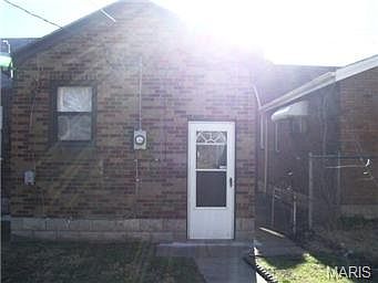 4th image of 7157 W Florissant Ave