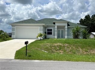 4208 28th St SW, Lehigh Acres, FL 33976