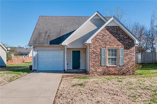 1st image of 2708 Roscommon Dr