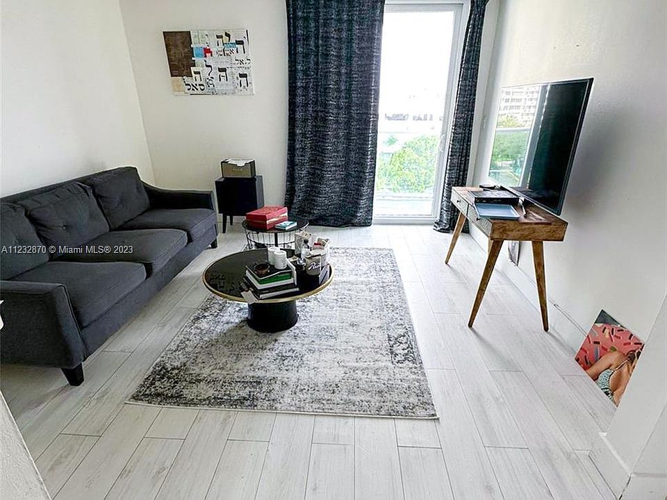 1st image of 1035 West Ave APT 602