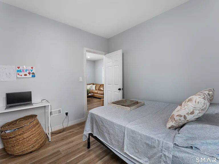36 Ellis St — Photo 18