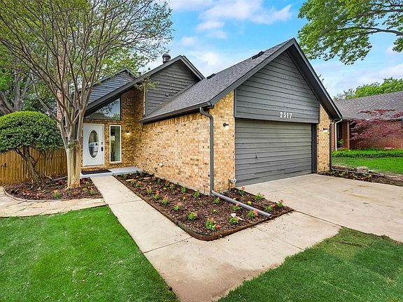 2nd image of 2517 Millcroft Ln