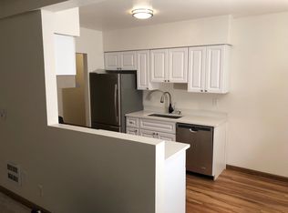 6522 42nd Ave SW APT 5, Seattle, WA 98136