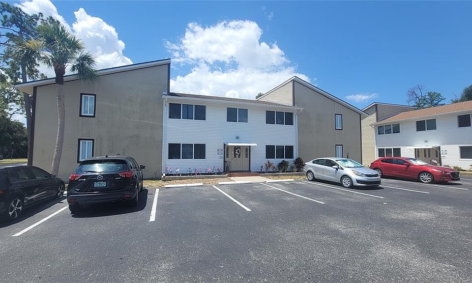 1st image of 22481 WESTCHESTER BOULEVARD #A2
