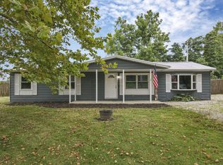 2793 Pleasant Dr NE, Lancaster, OH 43130