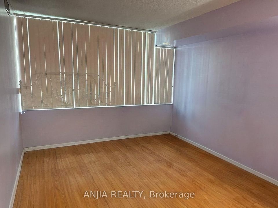 1st image of 3050 Ellesmere Rd #1003