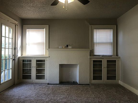 2nd image of 933 Mary Ellen St