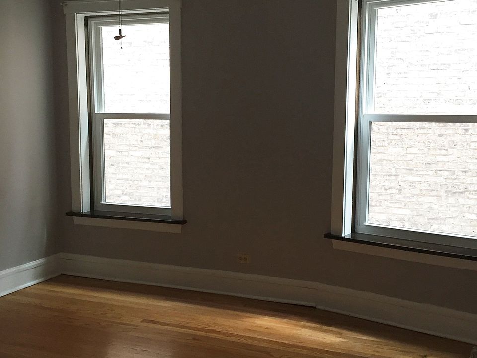 Bedroom #1