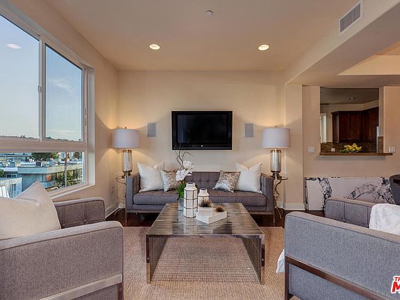 5th image of 11115 W Acama St #Penthouse 1