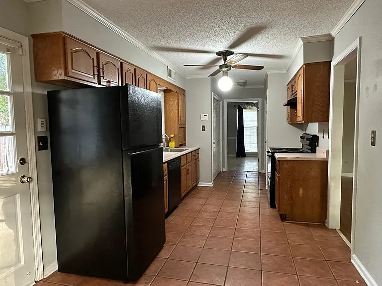 8588 Kettering Dr — Photo 8