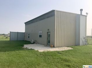 137 Leaning Oak Rd, Victoria, TX 77904