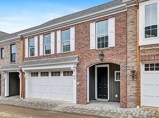 214 Foundation Dr, Cranberry Twp, PA 16066
