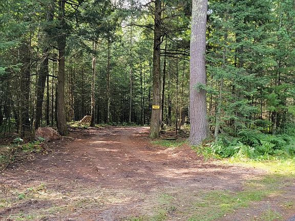 5th image of Sugar Bush Rd