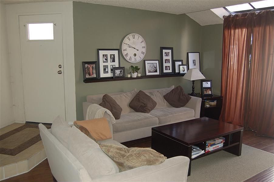 1st image of 1109 Tivoli Ln Unit 121