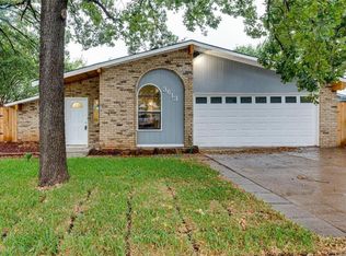 3613 Aspenwood Dr, Bedford, TX 76021
