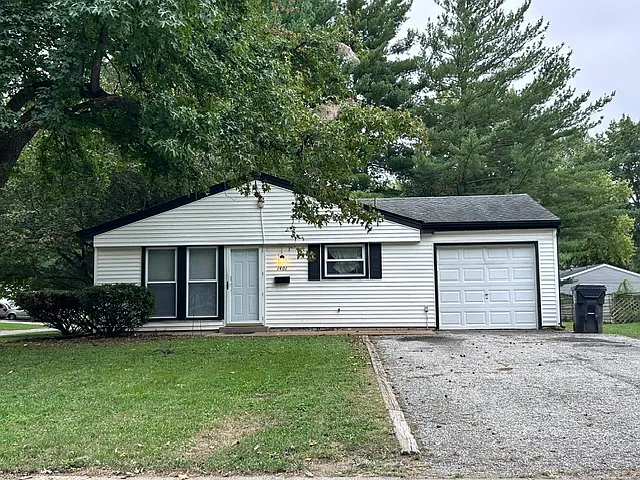 4 bed, 1203 sqft, $1,845 — Photo 1