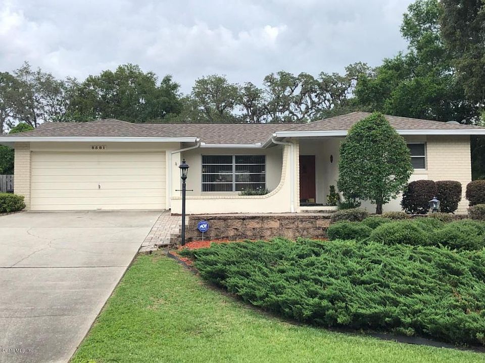1st image of 8581 N Golfview Dr