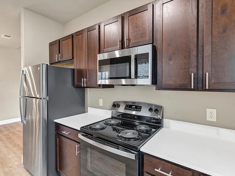 406 Lakeview St #A — Photo 10
