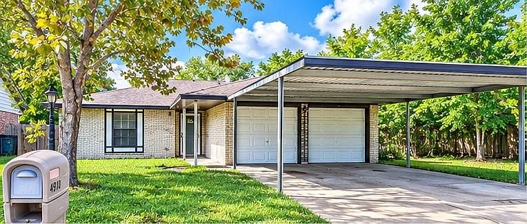 1st image of 4910 Redfish Reef Dr