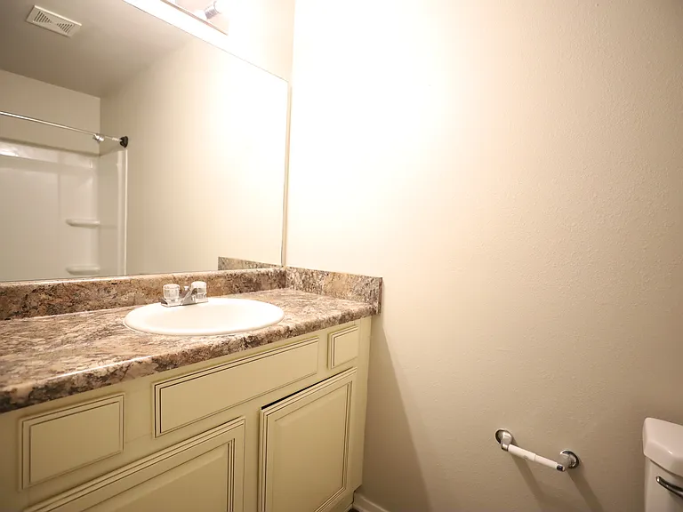 3730 Churchill Dr — Photo 10