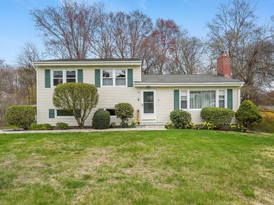 50 Poplar Street, Trumbull, CT, 06611