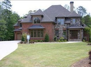 825 Tramore Pl, Alpharetta, GA 30004