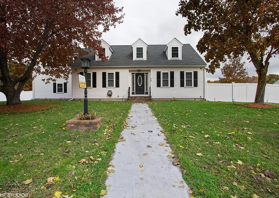 1st image of 78 Woodburn Dr