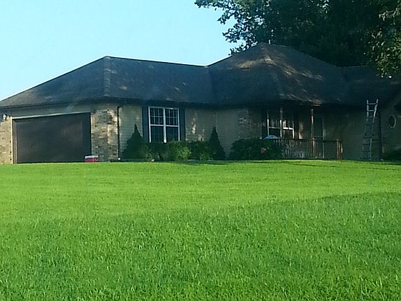 3rd image of 239 Aspen Dr