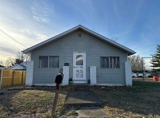 129 N Hudson St, Vandalia, IL 62471