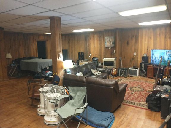 2nd image of 135 E Broadway St