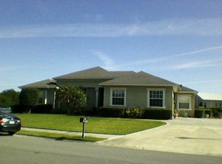 450 Osprey Landing Dr, Lakeland, FL 33813