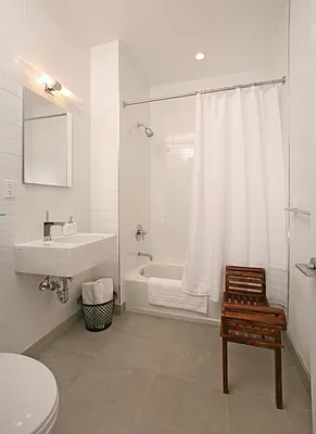 Sold by MNS | media 28