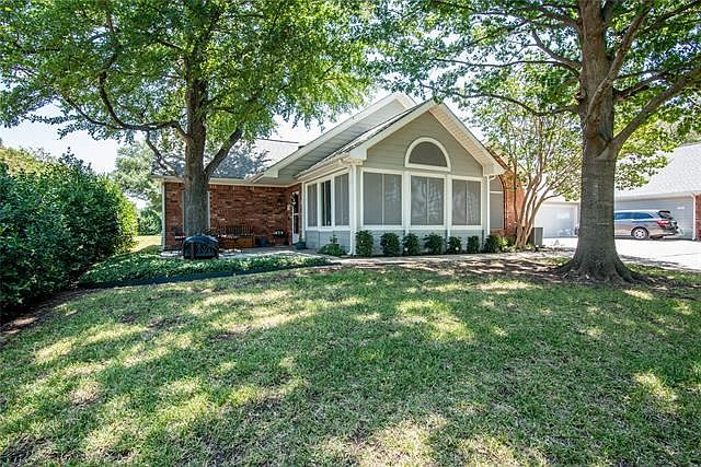 1st image of 6174 Haley Ln