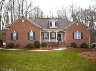 7003 Austin Creek Dr, Summerfield, NC 27358