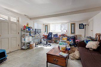 Storage :: 116 Greenfield